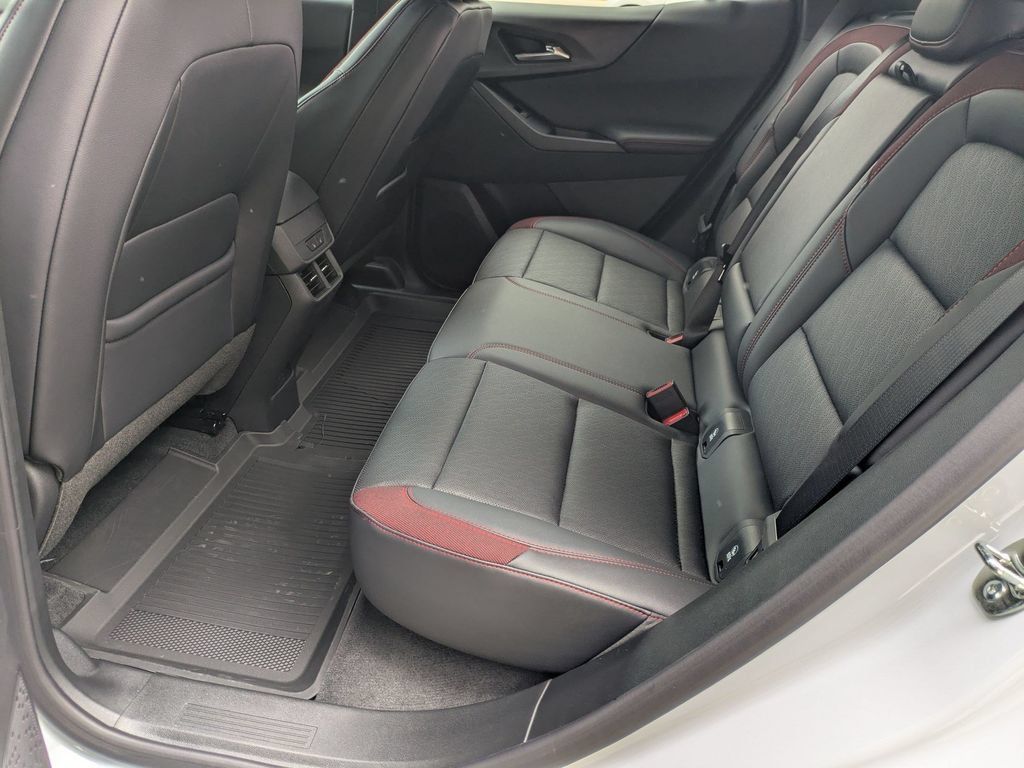 New 2027 Chevrolet Equinox RS w/ Safety and Technology Package FWD image 28