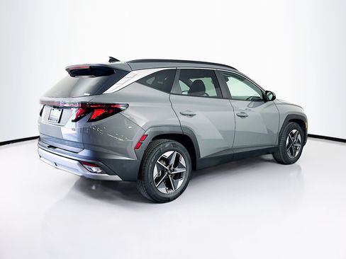 Used 2025 Hyundai Tucson SEL FWD image 9