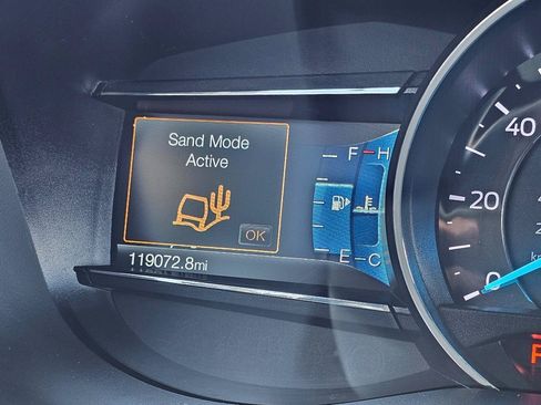 Used 2018 Ford Explorer XLT w/ Equipment Group 202A AWD/4WD image 65
