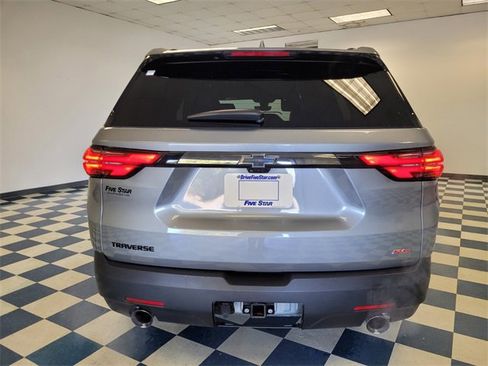Used 2023 Chevrolet Traverse RS image 6