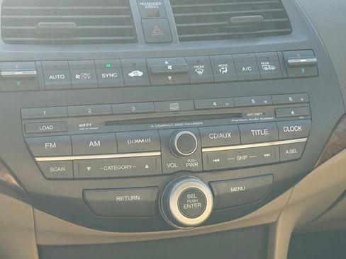 Used 2010 Honda Accord EX-L image 26