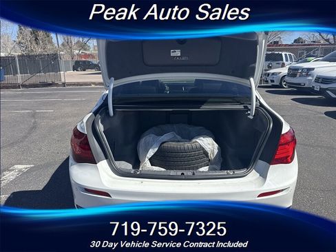 Used 2015 BMW 750i xDrive image 37