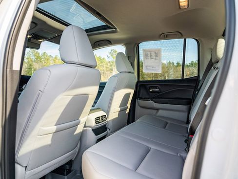 Used 2025 Honda Ridgeline RTL image 20