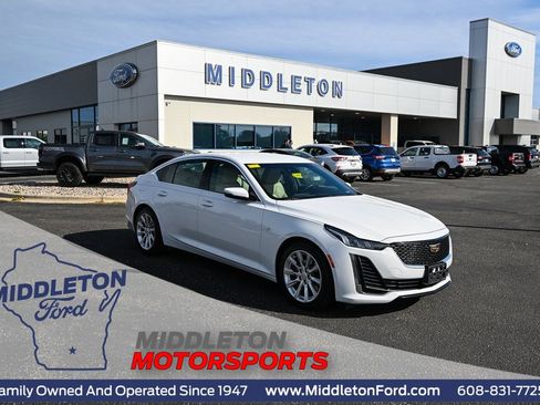 Used 2020 Cadillac CT5 Luxury image 1