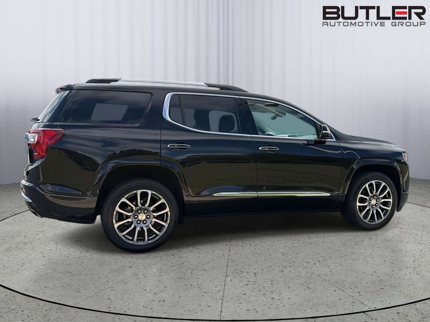 Used 2021 GMC Acadia Denali w/ Denali Ultimate Package AWD/4WD image 7