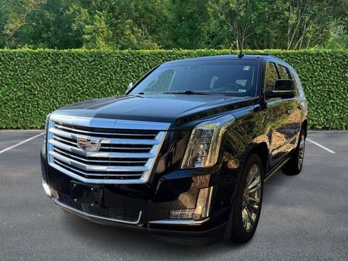 Used 2020 Cadillac Escalade Platinum image 6