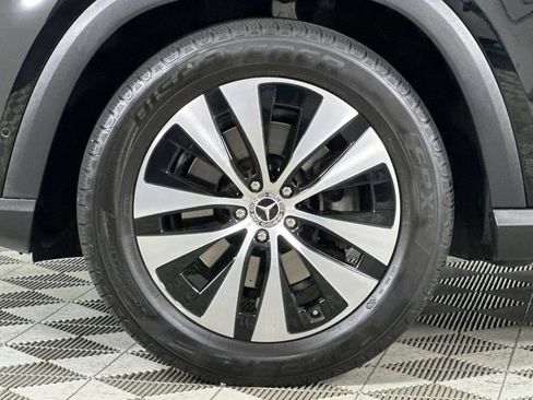 Certified 2025 Mercedes-Benz GLE 350 4MATIC image 33