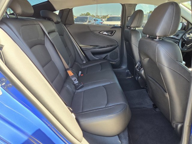 Used 2023 Chevrolet Malibu LT FWD image 18