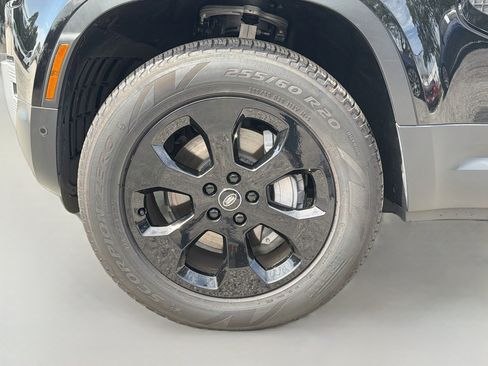 Certified 2025 Land Rover Defender 110 S AWD/4WD image 43