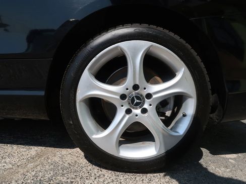 Used 2017 Mercedes-Benz C 300 4MATIC Coupe image 45