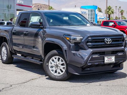 New 2025 Toyota Tacoma SR5