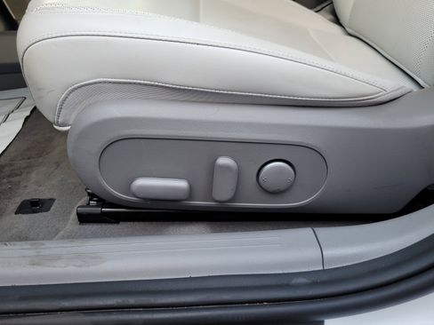 Used 2023 Hyundai Ioniq 6 SEL RWD image 11