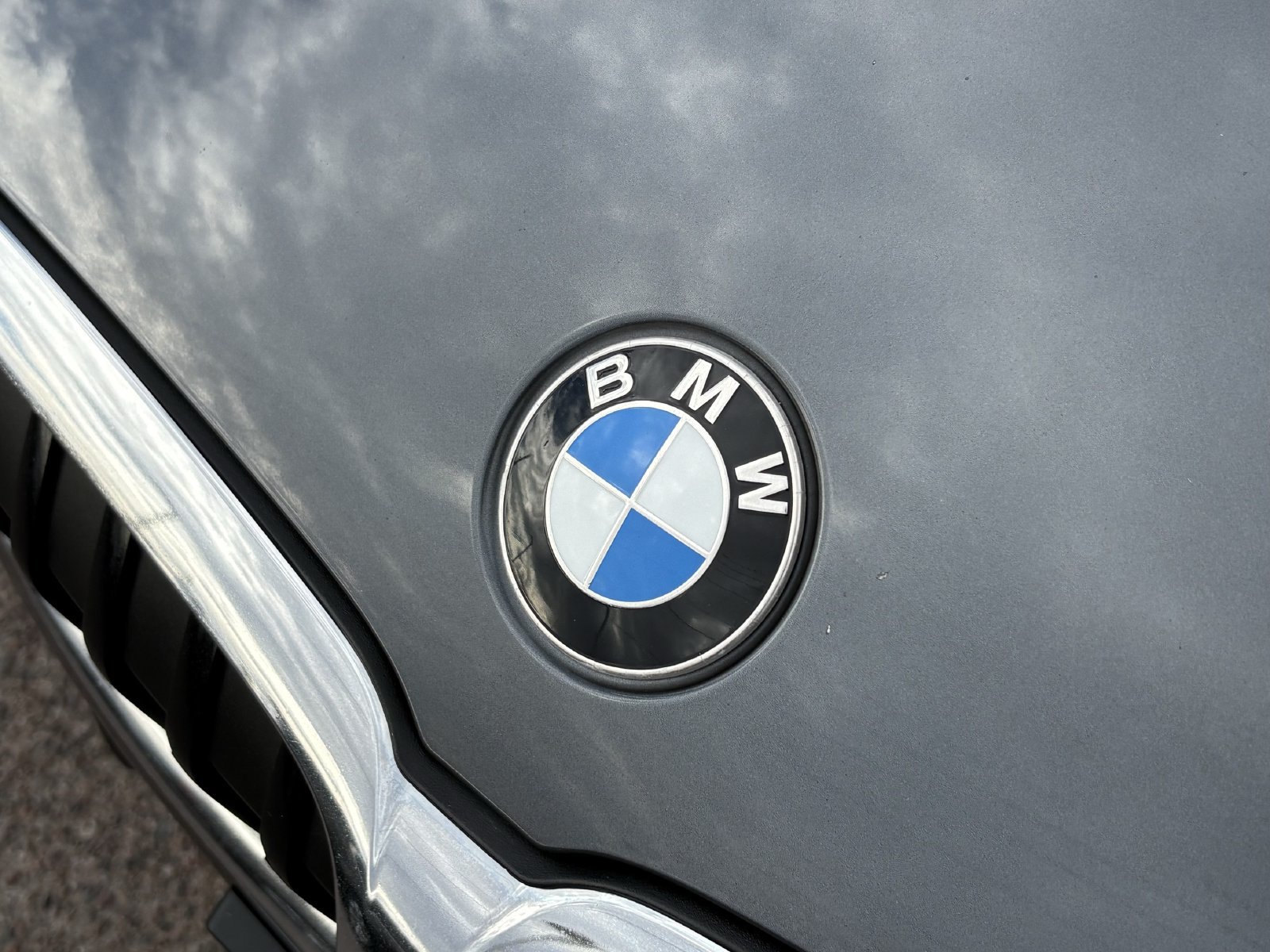 Used 2019 BMW 330i Sedan w/ Driving Assistance Package RWD image 12