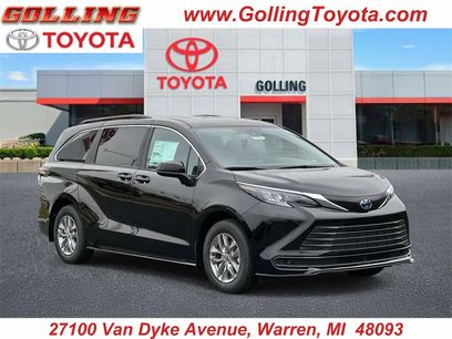 New 2025 Toyota Sienna LE