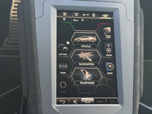 Used 2024 Lamborghini Huracan STO image 17