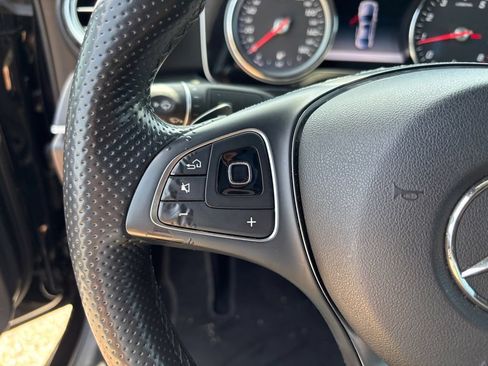 Used 2017 Mercedes-Benz E 300 4MATIC image 7