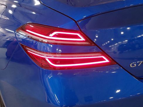 Used 2023 Genesis G70 2.0T w/ Sport Prestige Package image 35