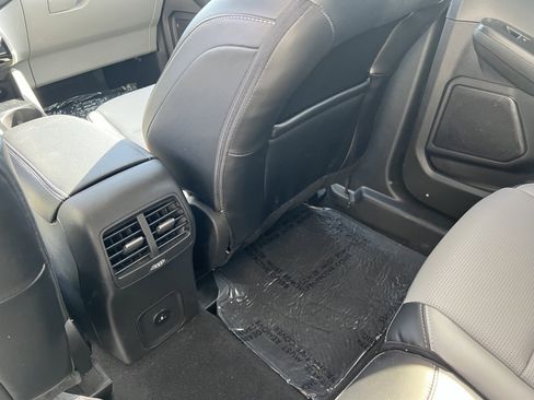 Used 2023 Ford Escape Platinum image 15