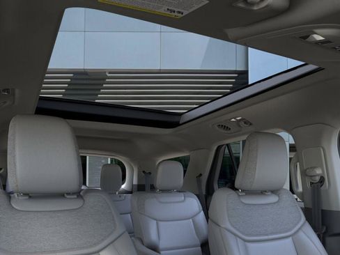 New 2026 Ford Explorer Active w/ Active Comfort Package image 22