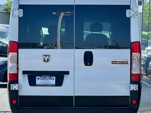Used 2021 RAM ProMaster 2500 image 4