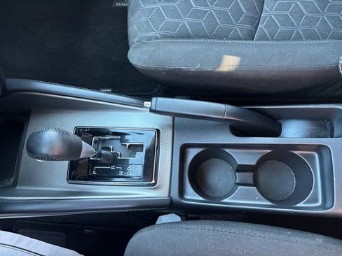 Used 2021 Mitsubishi Outlander Sport SE image 32