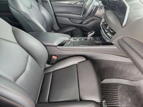 Used 2025 Cadillac CT5 Sport RWD image 13
