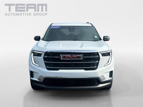 Used 2025 GMC Acadia Elevation image 2
