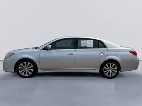Used 2011 Toyota Avalon Limited FWD image 6