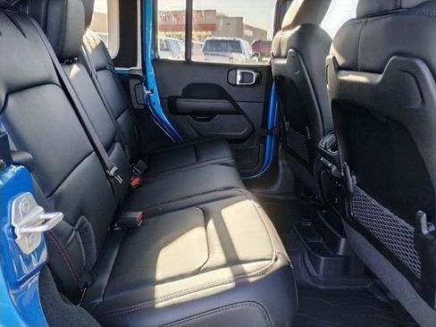 New 2026 Jeep Wrangler Unlimited Rubicon w/ Xtreme 35 Tire Package image 19