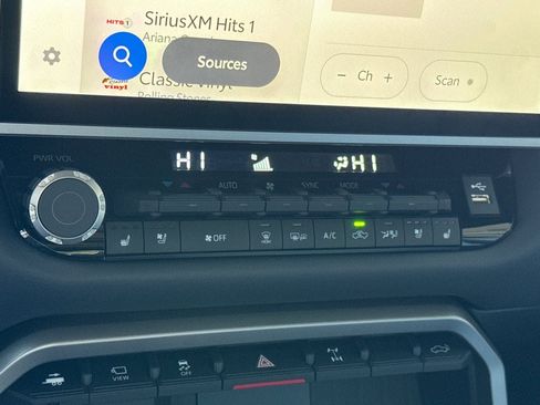 New 2026 Toyota Tundra Platinum image 23