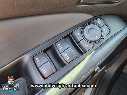 Used 2024 Buick Enclave Premium image 29