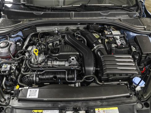 Used 2025 Volkswagen Jetta Sport FWD image 48
