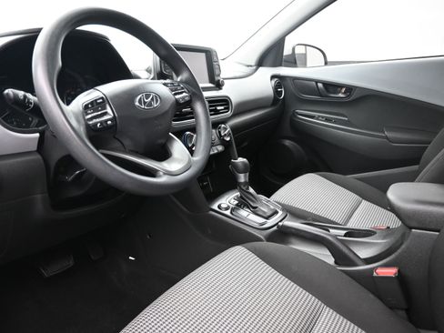 Used 2021 Hyundai Kona SE FWD image 10