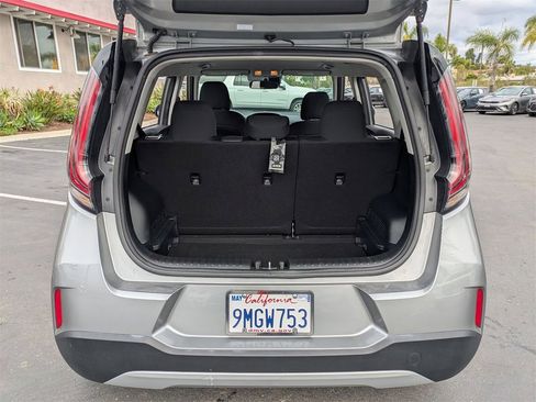 Used 2024 Kia Soul LX w/ Option Group 015 image 29