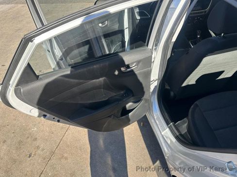 Used 2020 Hyundai Accent SE image 13