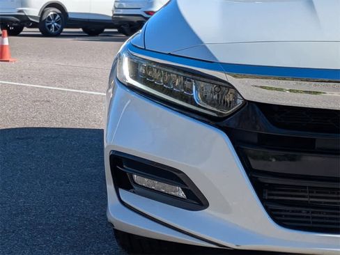 Used 2019 Honda Accord EX-L image 9