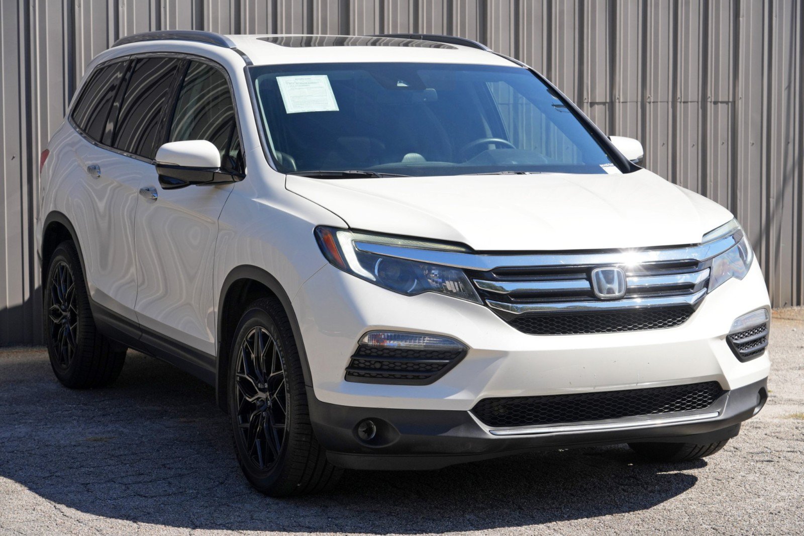 Used 2017 Honda Pilot Touring image 53