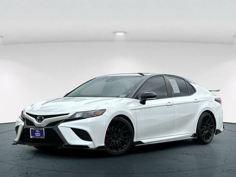 Used 2022 Toyota Camry TRD w/ TRD Package w/JBL Audio FWD image 2