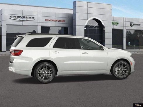 New 2024 Dodge Durango GT image 15