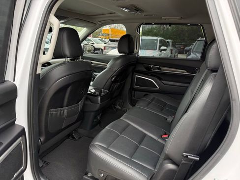 Used 2021 Kia Telluride EX w/ Towing Package image 11