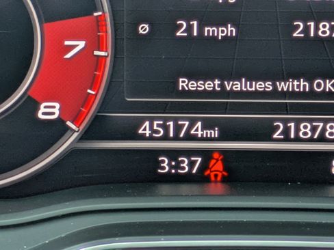 Used 2019 Audi SQ5 Premium Plus w/ Premium Plus Package AWD/4WD image 31