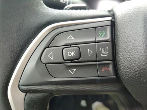 New 2025 Jeep Grand Cherokee Altitude w/ Trailer Tow Package image 18