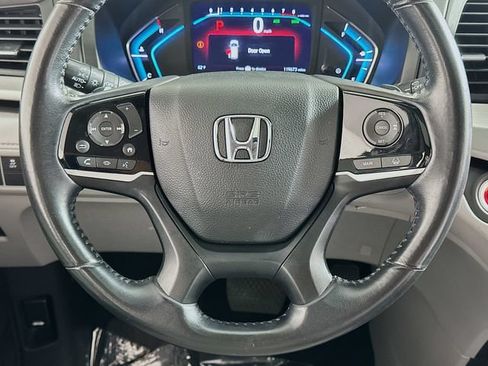 Used 2018 Honda Odyssey EX-L image 15