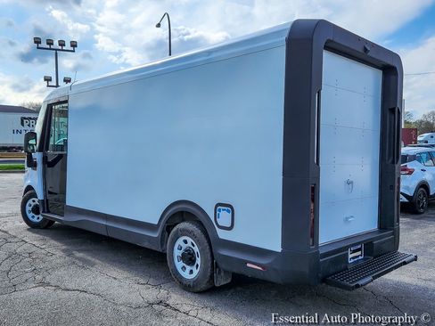 Used 2024 Chevrolet Brightdrop 600 w/ Commercial Equipment Package image 5