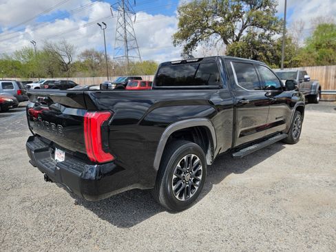 Used 2024 Toyota Tundra Limited AWD/4WD image 4