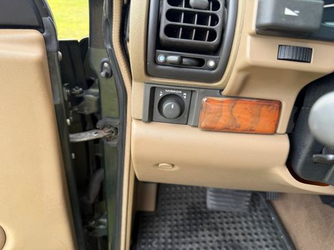 Used 1998 Land Rover Discovery LE AWD/4WD image 33
