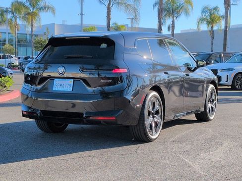 Certified 2025 BMW iX xDrive50 image 10