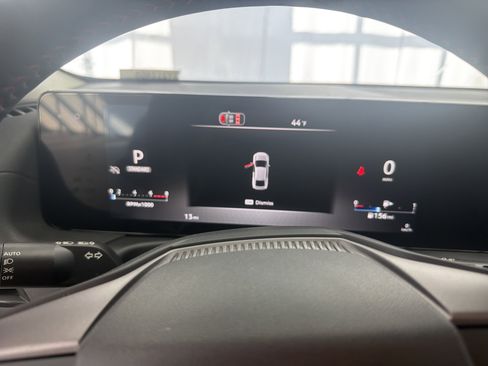 New 2026 Nissan Sentra SR w/ SR Premium Package FWD image 12