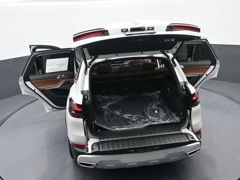 New 2026 BMW X5 xDrive40i image 44