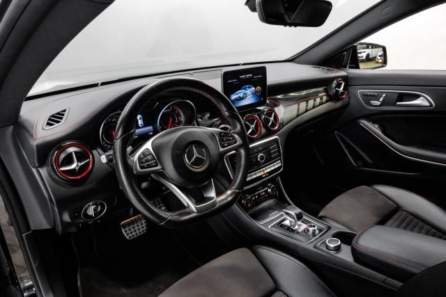 Used 2018 Mercedes-Benz CLA 45 AMG 4MATIC image 4